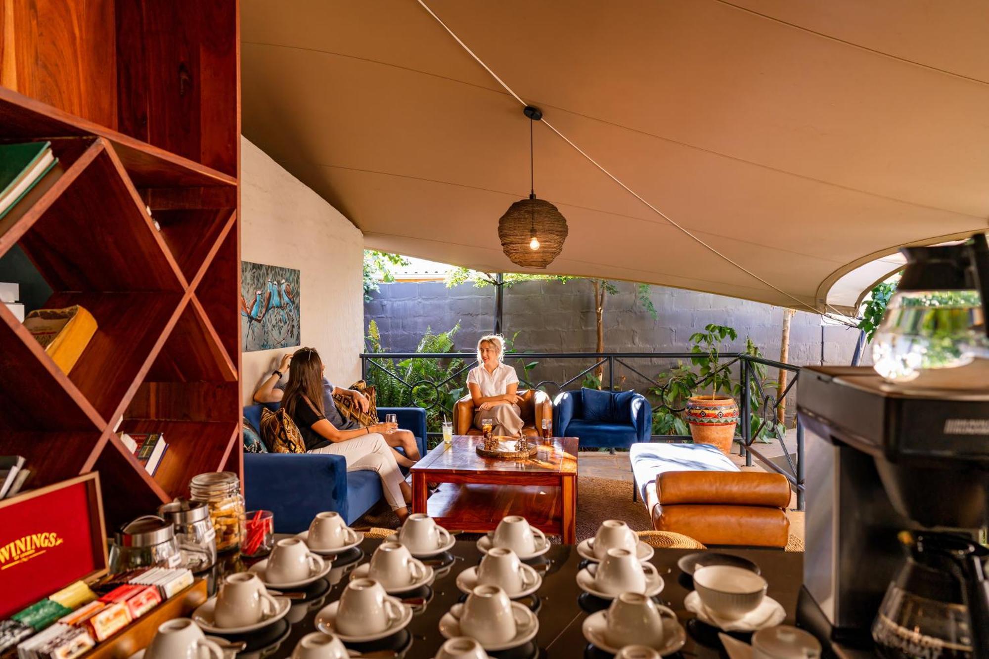 Готель Shongwe Oasis Вікторія-Фоллс Екстер'єр фото